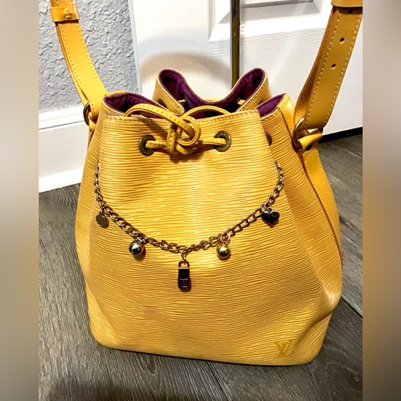 🎉🎉Louis Vuitton Petit Noe - Picture 3 of 16